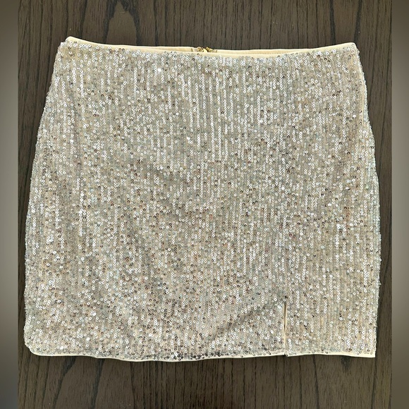 NWOT sequin skirt Altar’d State champagne - Picture 3 of 8